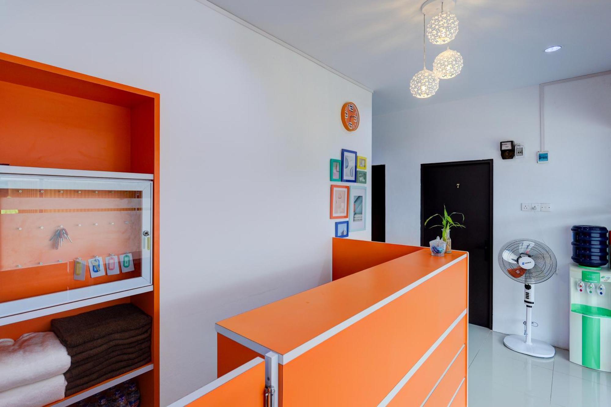 Super Oyo Capital O 93076 Batam Backpacker Guesthouse 2 Pembunuh ภายนอก รูปภาพ