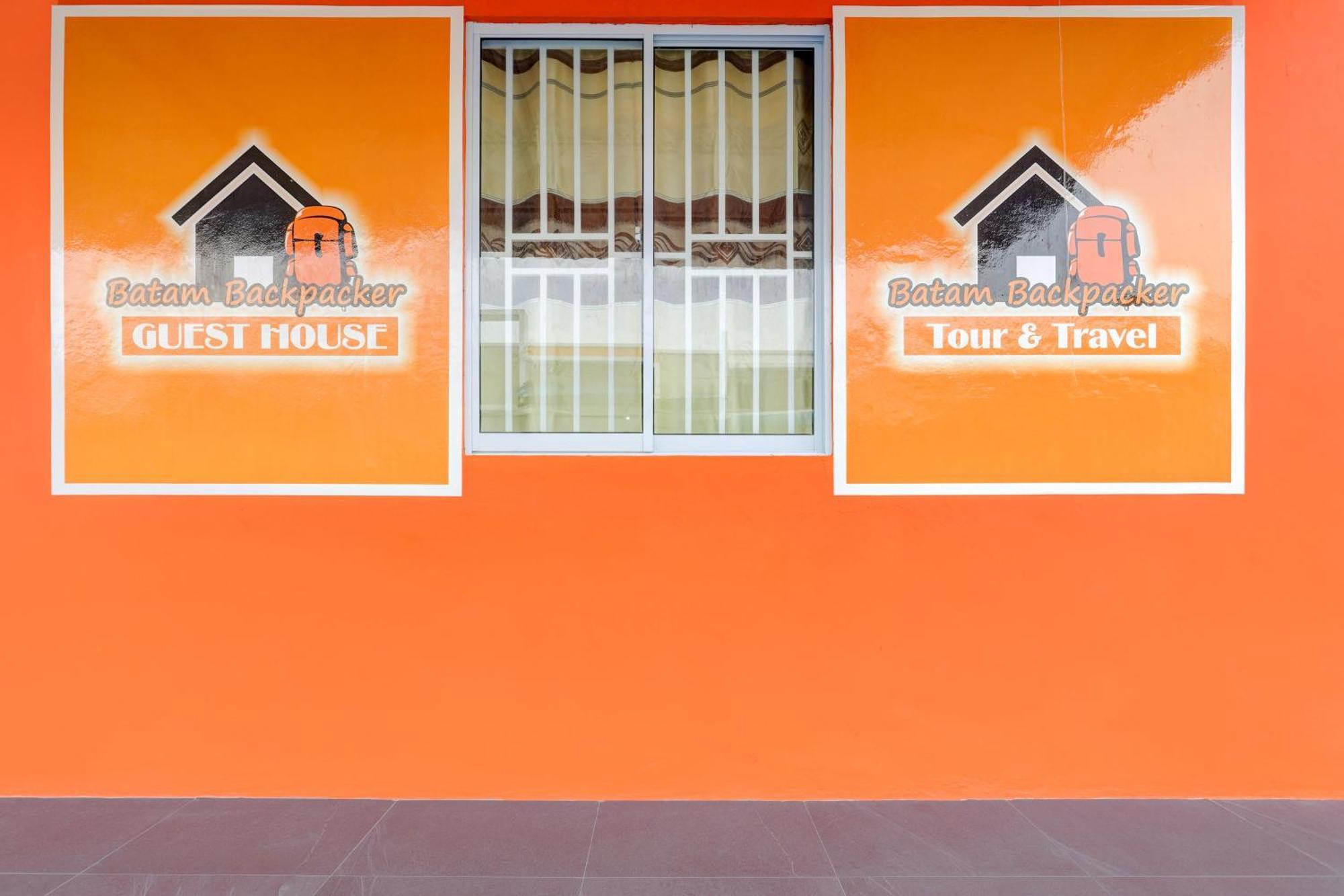 Super Oyo Capital O 93076 Batam Backpacker Guesthouse 2 Pembunuh ภายนอก รูปภาพ